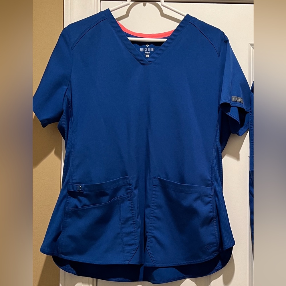 Med Couture Touch Royal Scrub Top